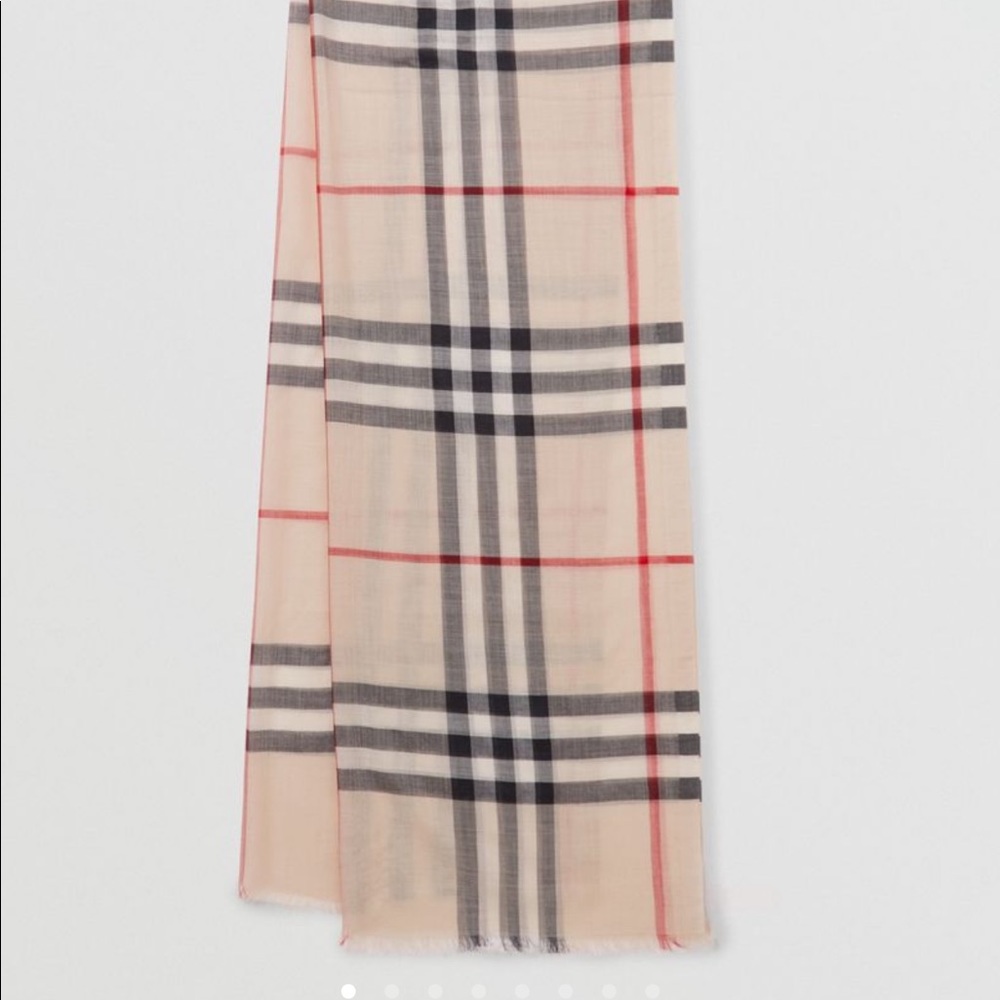 Burberry Authentic Wool Scarf